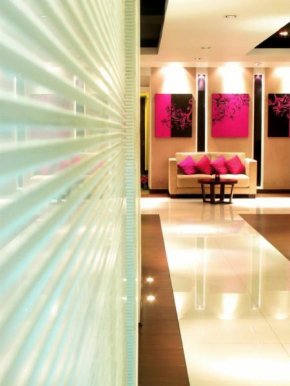 Гостиница Grand Inn Hotel  Бангкок